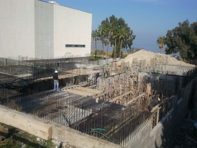 Engineering School - Ground floor walls 27-11-2011